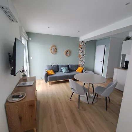 Appartement Neuf Avec Terrasse Proche Puy-En-Velay Apartament *
