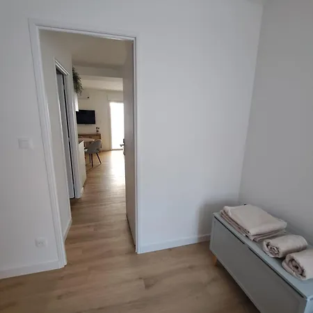 Appartement Neuf Avec Terrasse Proche Puy-En-Velay