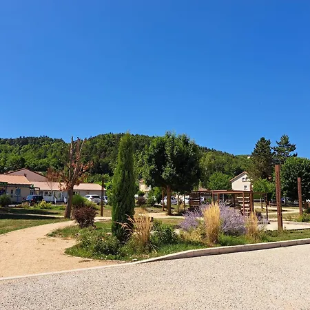 Avec Terrasse Proche Puy * Coubon